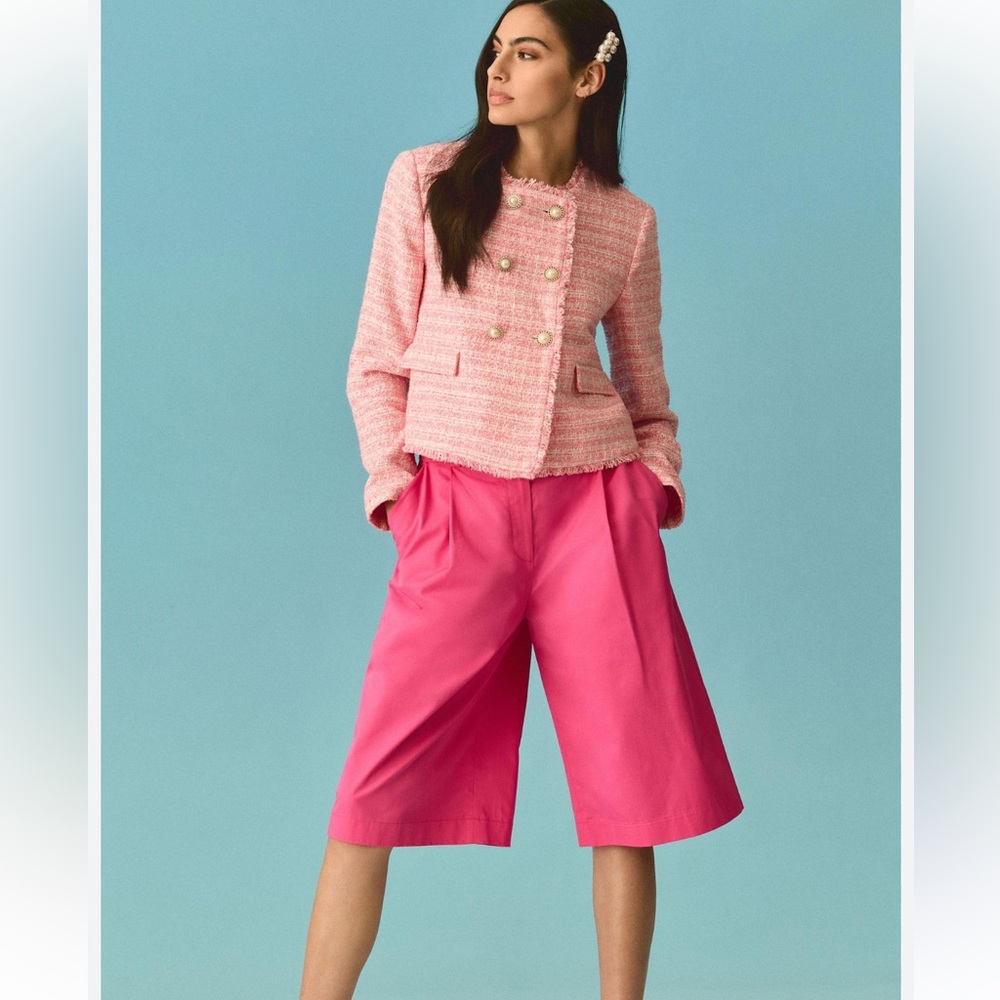 ✅Exquise Cropped Pleated Trousers sold by Anthropologie